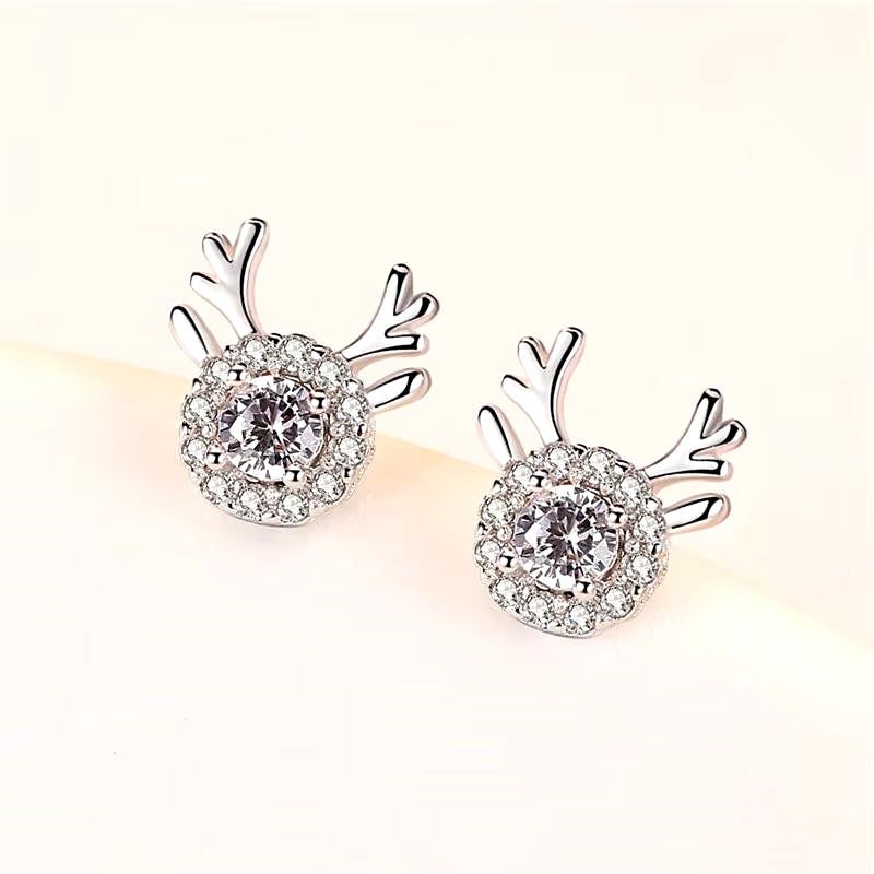 New Creative Christmas Ornaments Stylish Christmas Elk Crystal Deer Stud Earrings Women Fashion Jewelry Gift Christmas Ornaments